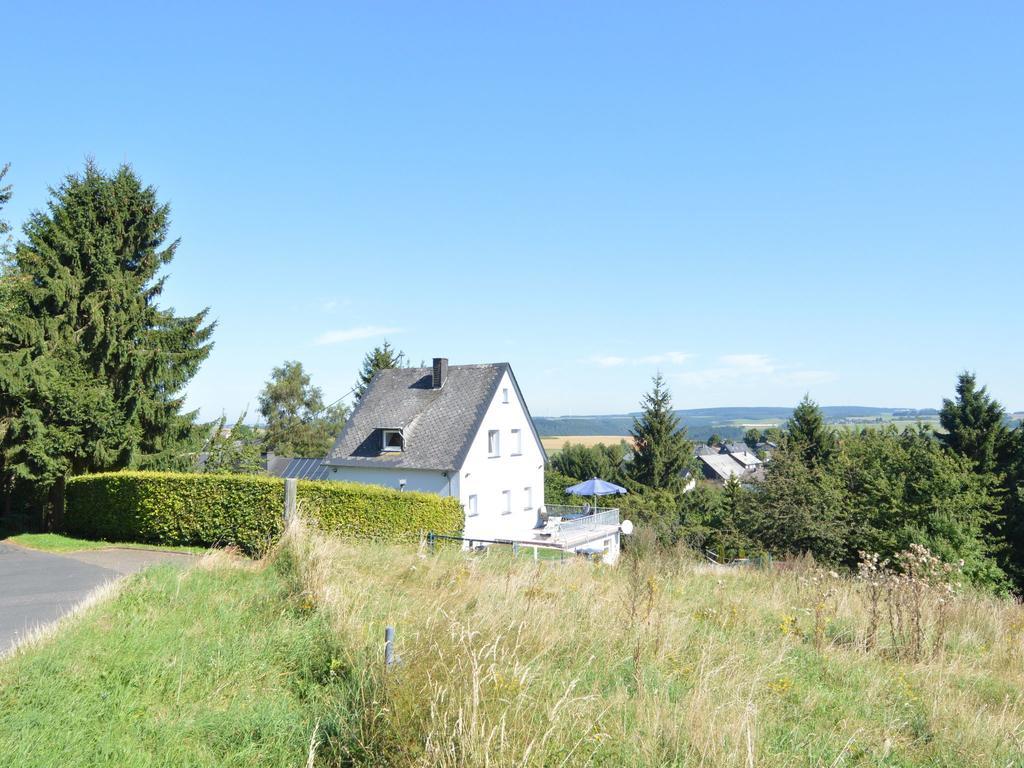 Peaceful Holiday Home In Rascheid Near Forest Geisfeld  Exteriér fotografie